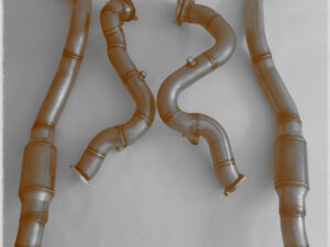 Audi RS6 4G 4.0TFSI Downpipes mit VSD Rohren und Leer Kat